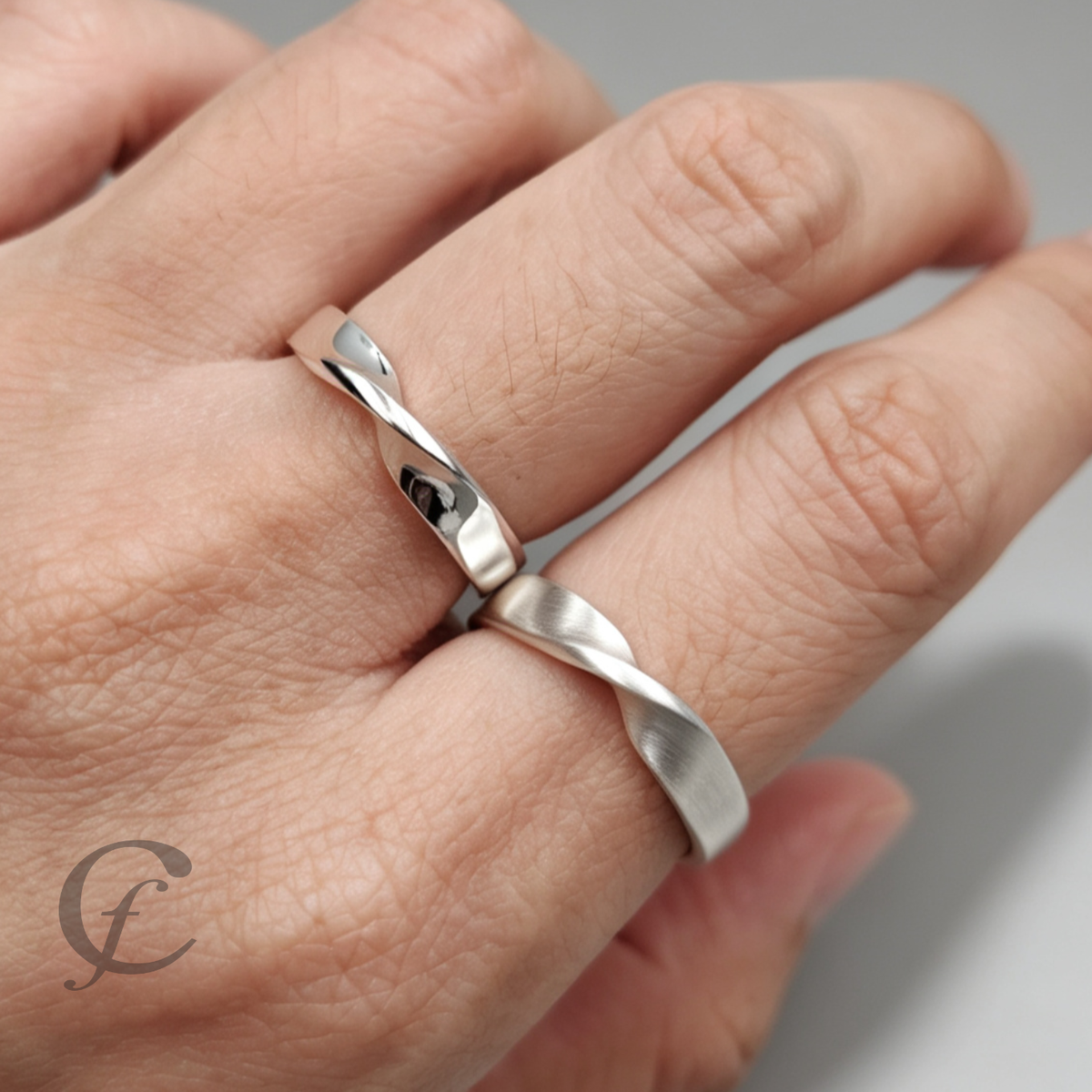 Personalized Matching Mobius Ring in Solid 925 Sterling Silver – Engraved Minimalist Twisted Wedding Bands