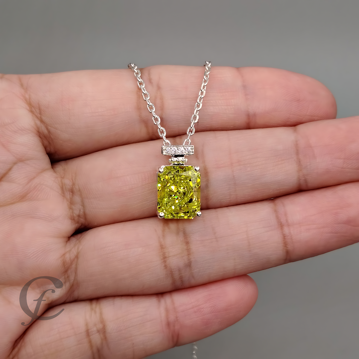Peridot Green Perfume Bottle Pendant Necklace in Solid 925 Sterling Silver – 9A Cubic Zirconia Radiant Cut